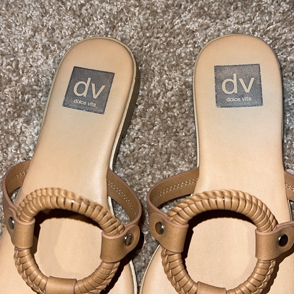 Dolce Vita Mecca Sandals 7 - Picture 3 of 3